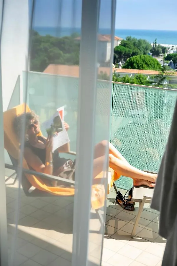 Hotel Aria Римини
