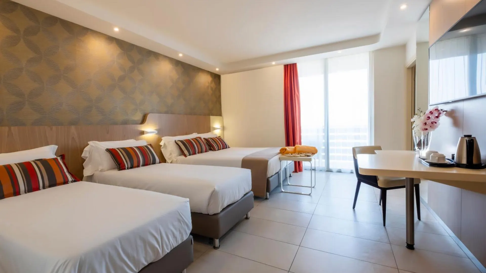 Hotel Aria Rimini 4*,  Italie